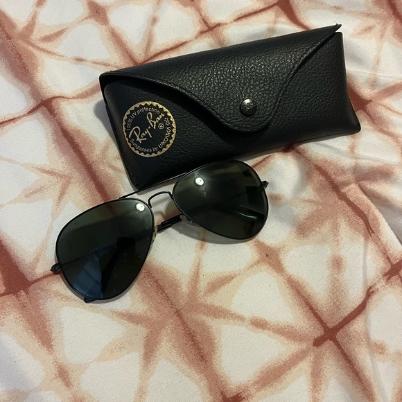 Black size large polarized Rayban aviators - Picture 2 of 5